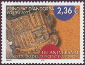 timbre Andorre N° 577 légende : 10è anniversaire de la constitution