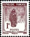  Orphelins de la guerre - Veuve au cimetière  (reproduction des timbres de 1917-18) 