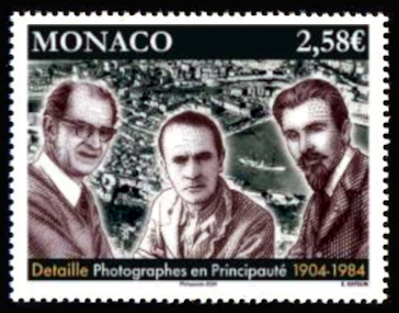 timbre de Monaco x légende : Detail photographes en principauté