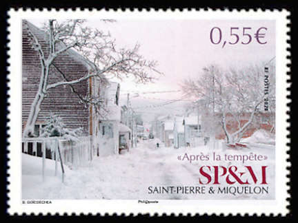 timbre de Saint-Pierre et Miquelon x légende : «Après la tempête» Concours photo Arche sur le thème : Ma rue