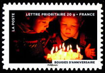  Le timbre fête le feu <br>Les bougies d'anniversaire