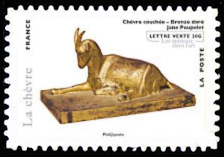 La chèvre <br>Série asiatique les animaux dans l'art <br>Chèvre couchée, bronze doré, création de Jane Poupelet, Centre Georges Pompidou,