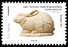  Série asiatique les animaux dans l'art <br>Lapin, terre cuite, atelier de Bernard de Palissy, Musée de la Renaissance, Ecouen