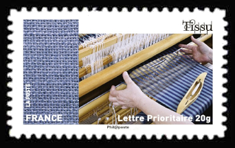  L'Art et la Matière <br>Le travail du tissu illustré par le métier à tisser<br> Tissu