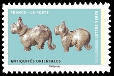  Oeuvres d'Art en volume représentant des chiens <br>Antiquités Orientales