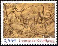 timbre N° 3905, Grotte de Rouffignac, ornée de 250 gravures datant de plus de 13 000 ans.
