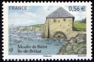 timbre N° 4490, Le Moulin du Birlot est un moulin à marée sur l'île de Bréhat