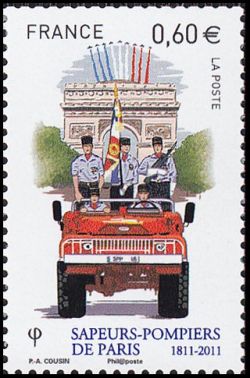 timbre N° 4587, Sapeurs pompiers de Paris - Défilé du 14 juillet aux Champs Elysées