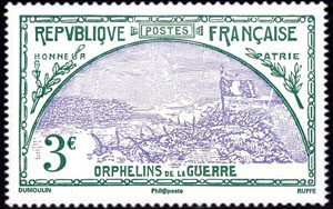  Tranchée et drapeau  (reproduction des timbres de 1917-18) 