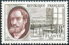 timbre N° 1095, Gaston Planté (1834-1889) inventeur de l'accumulateur électrique