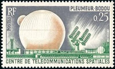  Centre de télécommunications spatiales de Pleumeur-Bodou 