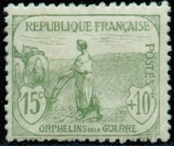  Orphelins de la guerre - Femme labourant 