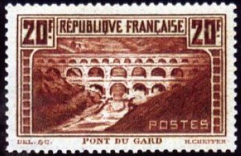 timbre N° 262, Pont du Gard