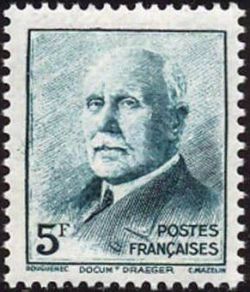  Maréchal Pétain  type Bouguenec 