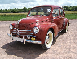 Collection jeunesse - Série voitures anciennes - 4 CV Renault