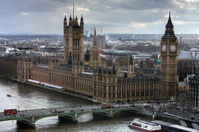 Visite des souverains britanniques - Tours du palais de Westminster et Arc de triomphe